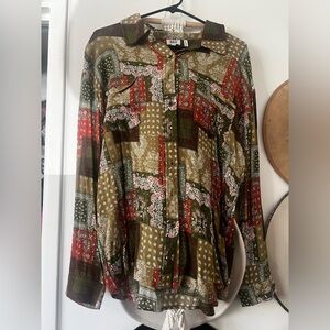 BKE from Buckle Paisley Colorblock Button Down Blouse